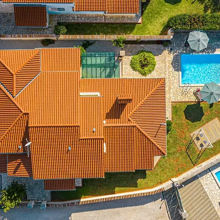 Tatil Evi Four-bedroom In Golubovo *